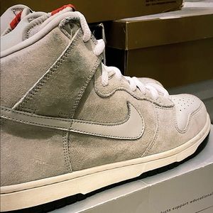 Nike dunk high sb pee wee Herman (2007 release)